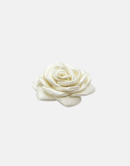 K ROSE BROOCH CREAM